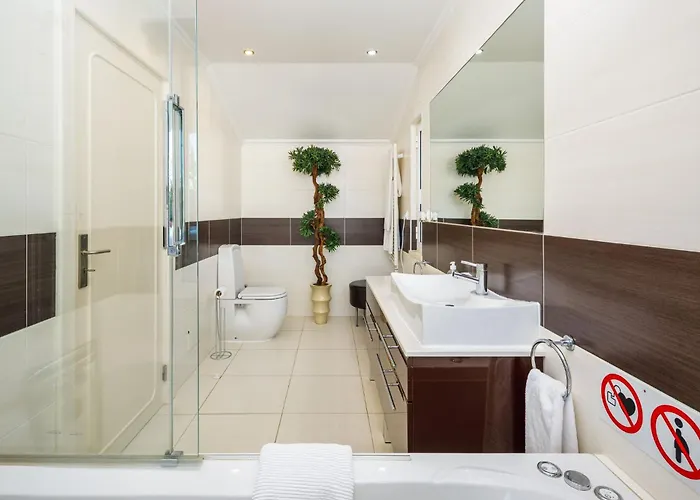 Charming Vale Do Lobo 4 Bedrooms Quadradinhos 22 Private Pool * Almancil